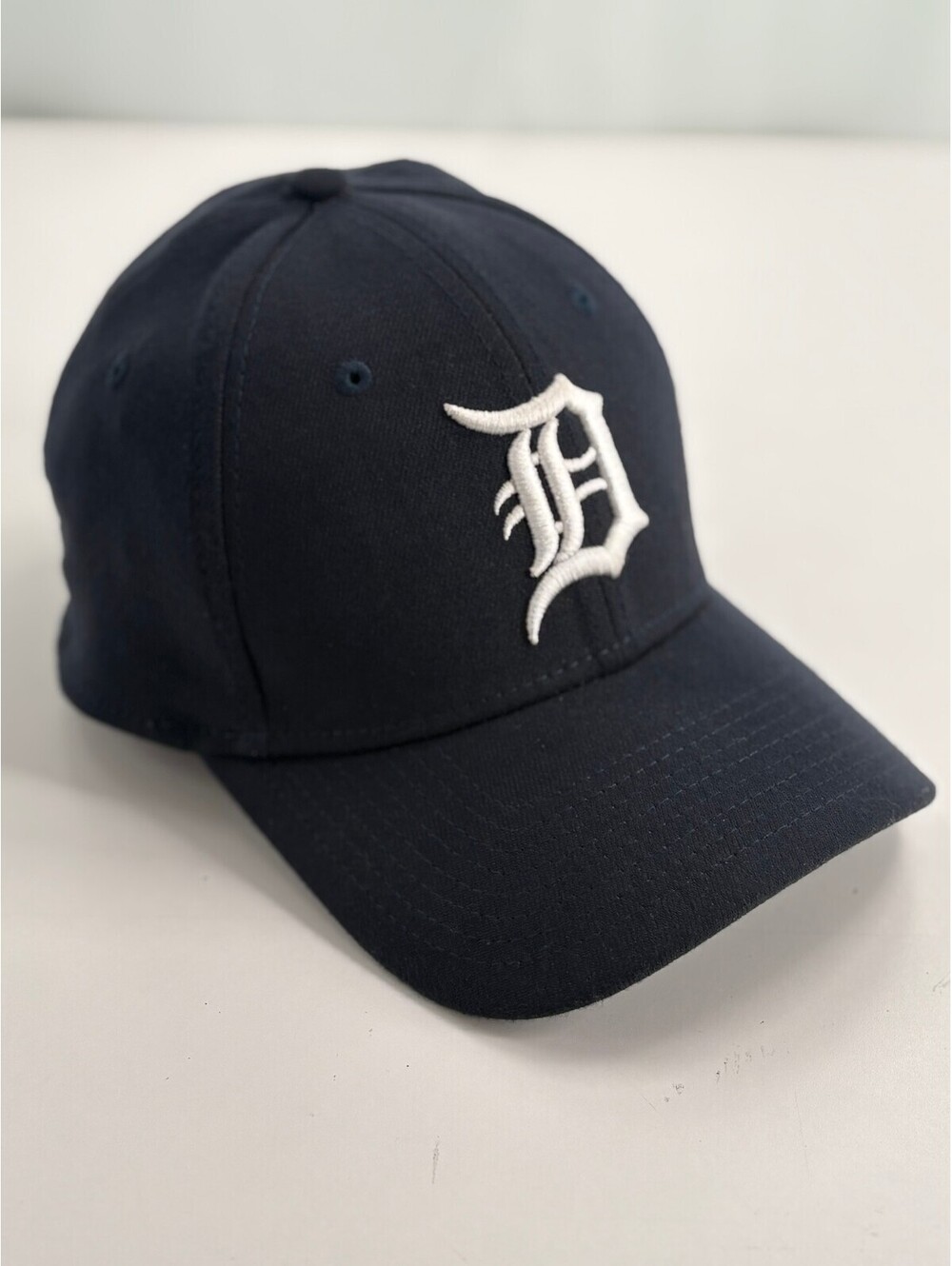 New Era 39Thirty Detroit Tigers Navy Cotton Baseball Cap, Unisex Small-Medium